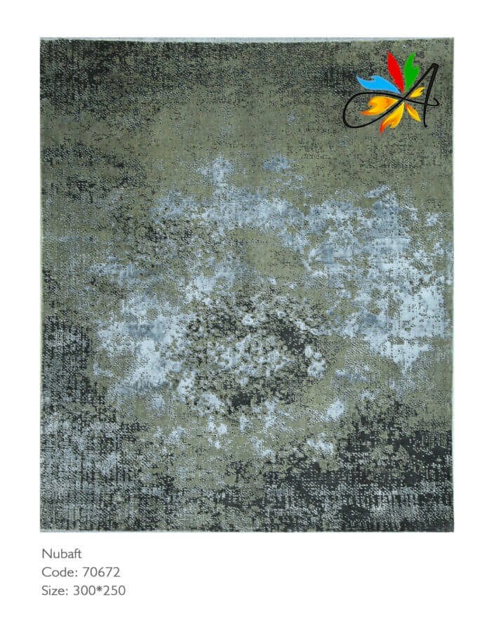 Azerbaijan Tappeti Milano Un'immagine raffigurante un lussuoso tappeto con un'accattivante miscela di colori blu e grigi.